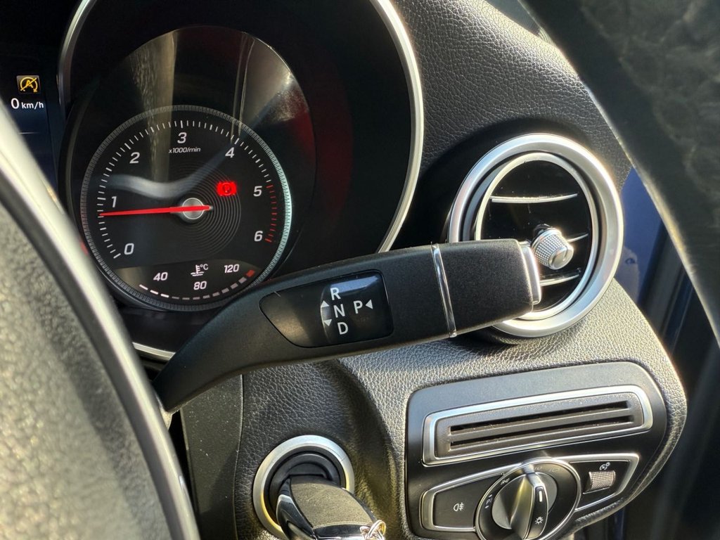 Used Mercedes-Benz GLC 2018 for sale - 76698800: Photo 47