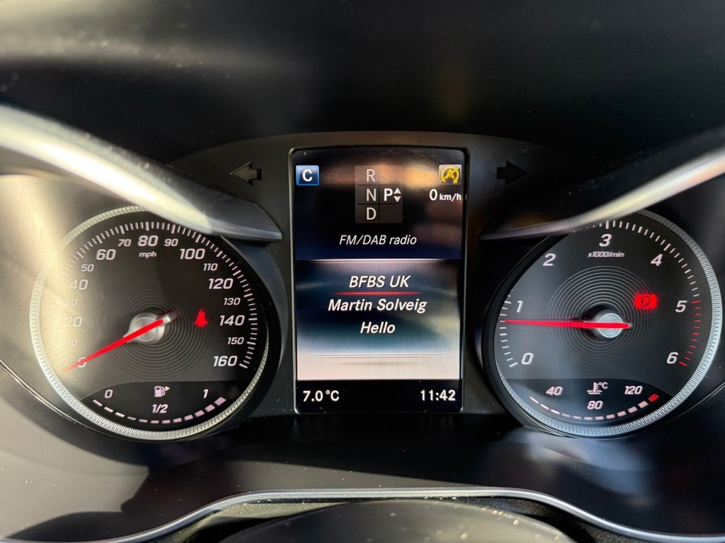 Used Mercedes-Benz GLC 2018 for sale - 76698800: Photo 50