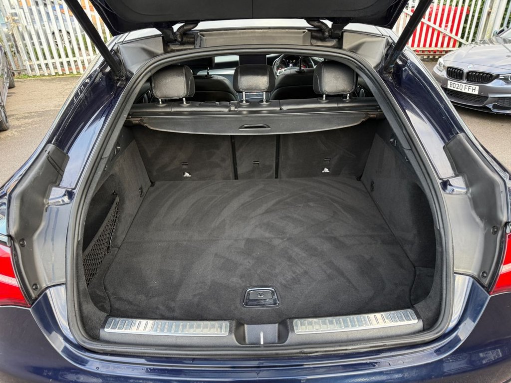 Used Mercedes-Benz GLC 2018 for sale - 77356170: Photo 17