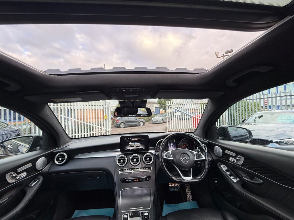 Used Mercedes-Benz GLC 2018 for sale - 77356170: Photo 2