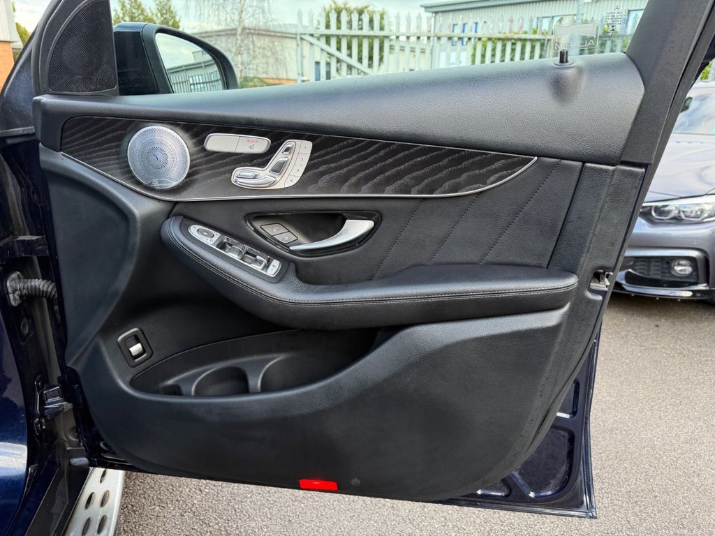 Used Mercedes-Benz GLC 2018 for sale - 77356170: Photo 34