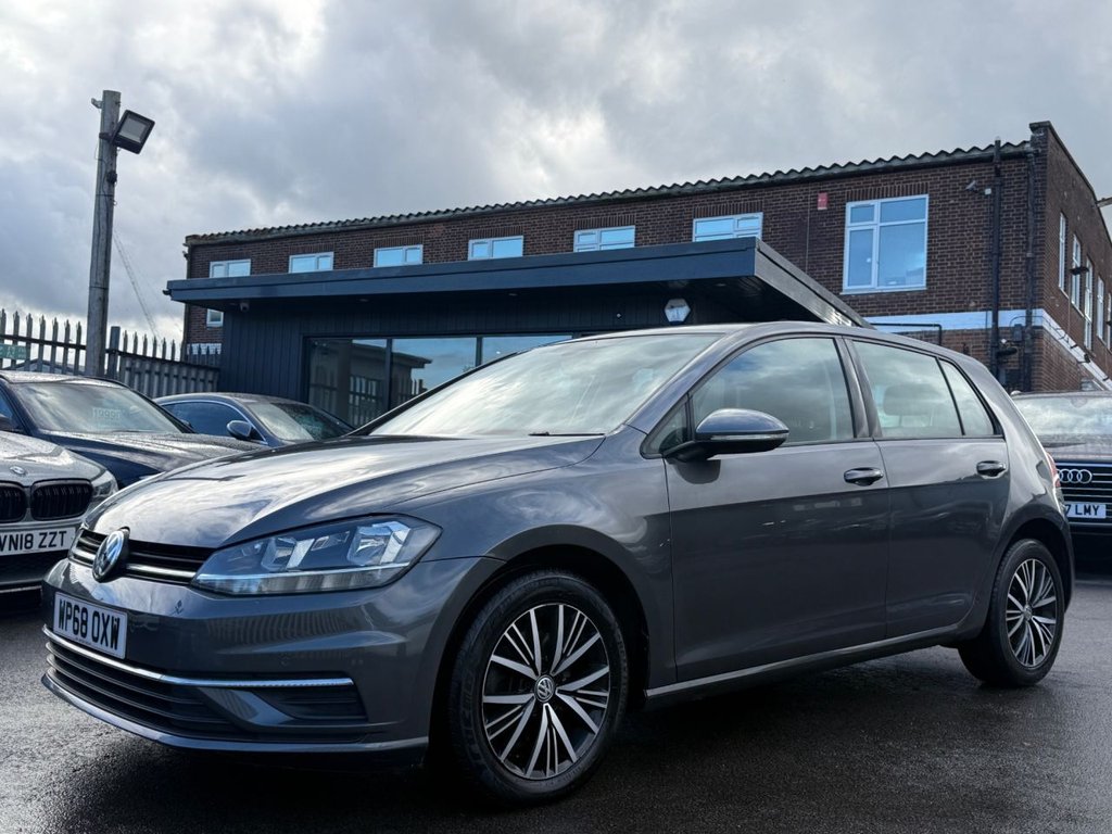 Used Volkswagen Golf 2018 for sale - 76376056: Photo 11