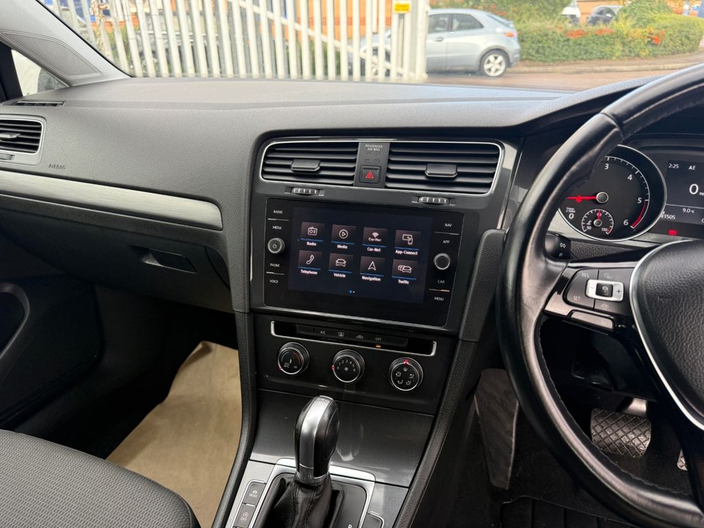 Used Volkswagen Golf 2018 for sale - 76376056: Photo 47