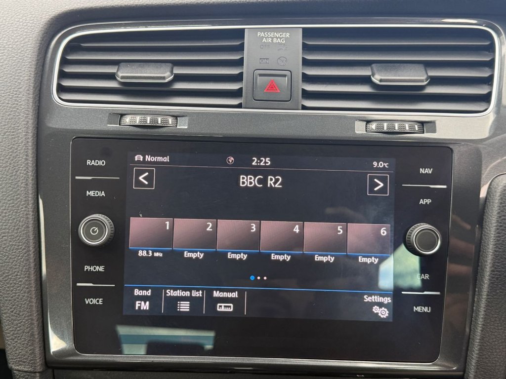 Used Volkswagen Golf 2018 for sale - 76376056: Photo 49