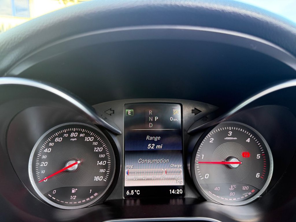 Used Mercedes-Benz C Class 2018 for sale - 77200403: Photo 47