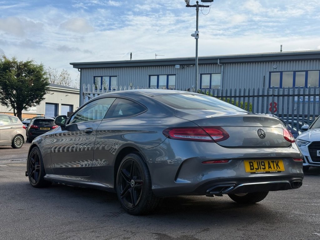 Used Mercedes-Benz C Class 2019 for sale - 76124177: Photo 3