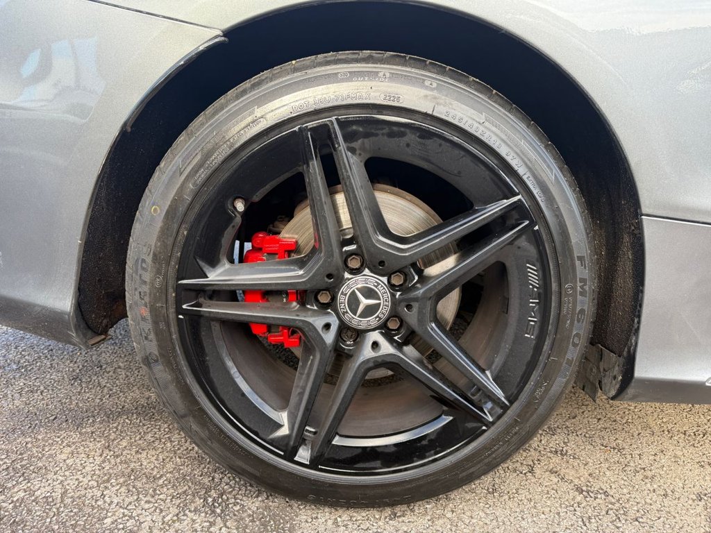 Used Mercedes-Benz C Class 2019 for sale - 76124177: Photo 32