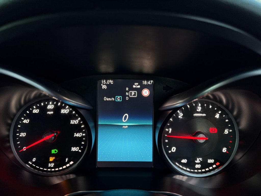 Used Mercedes-Benz C Class 2019 for sale - 76124177: Photo 42