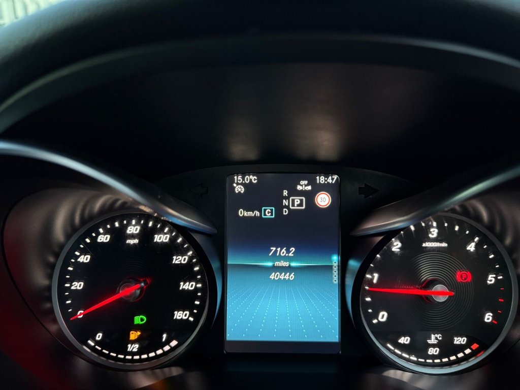 Used Mercedes-Benz C Class 2019 for sale - 76124177: Photo 44