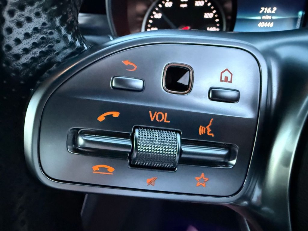 Used Mercedes-Benz C Class 2019 for sale - 76124177: Photo 48