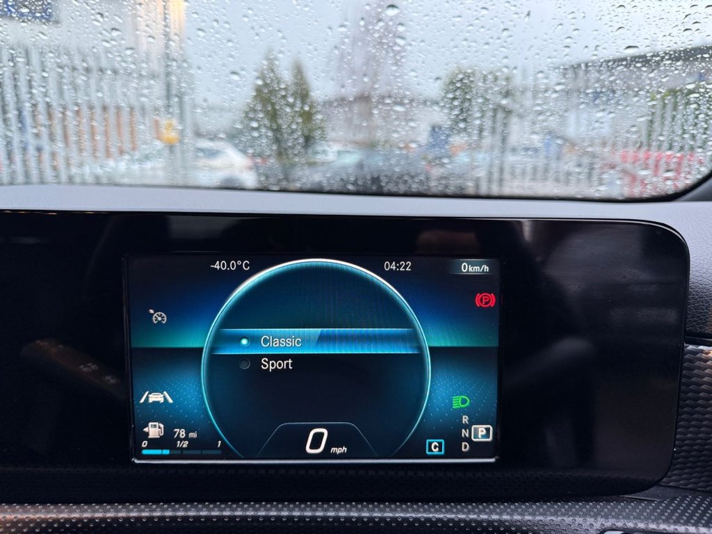 Used Mercedes-Benz A-Class 2018 for sale - 77477597: Photo 44