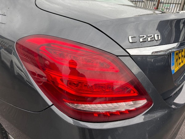 Used Mercedes-Benz C-Class 2015 for sale - 76163412: Photo 28