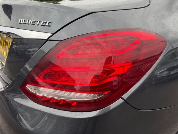 Used Mercedes-Benz C-Class 2015 for sale - 76163412: Photo 30