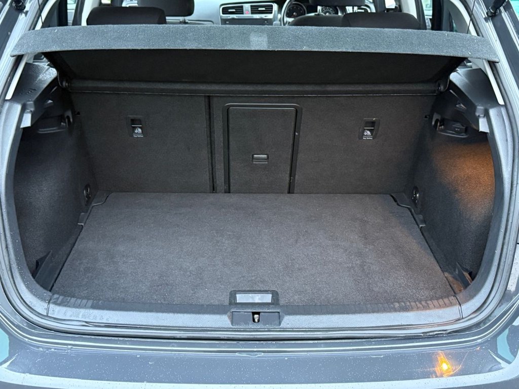 Used Volkswagen Golf 2019 for sale - 76973732: Photo 21