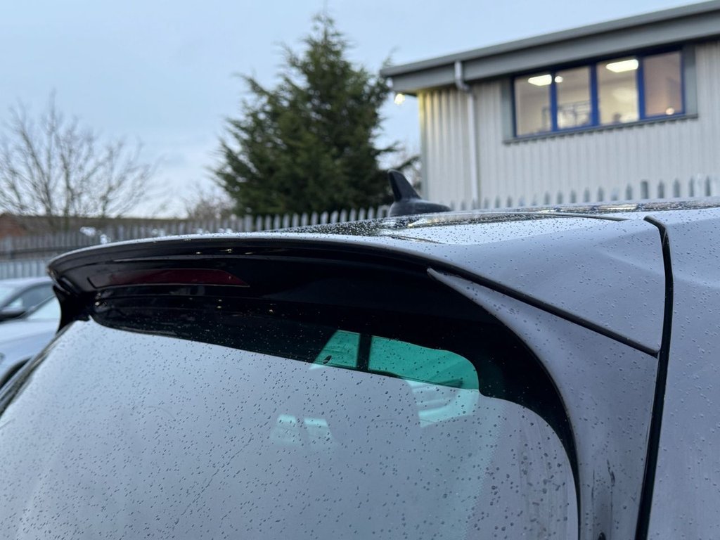 Used Volkswagen Golf 2019 for sale - 76973732: Photo 33