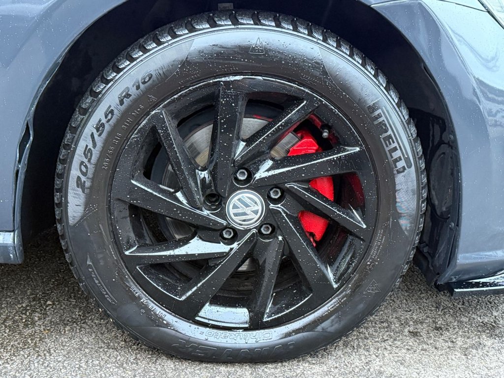 Used Volkswagen Golf 2019 for sale - 76973732: Photo 35