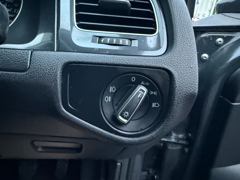 Used Volkswagen Golf 2019 for sale - 76973732: Photo 40