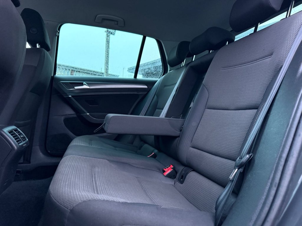 Used Volkswagen Golf 2019 for sale - 76973732: Photo 6