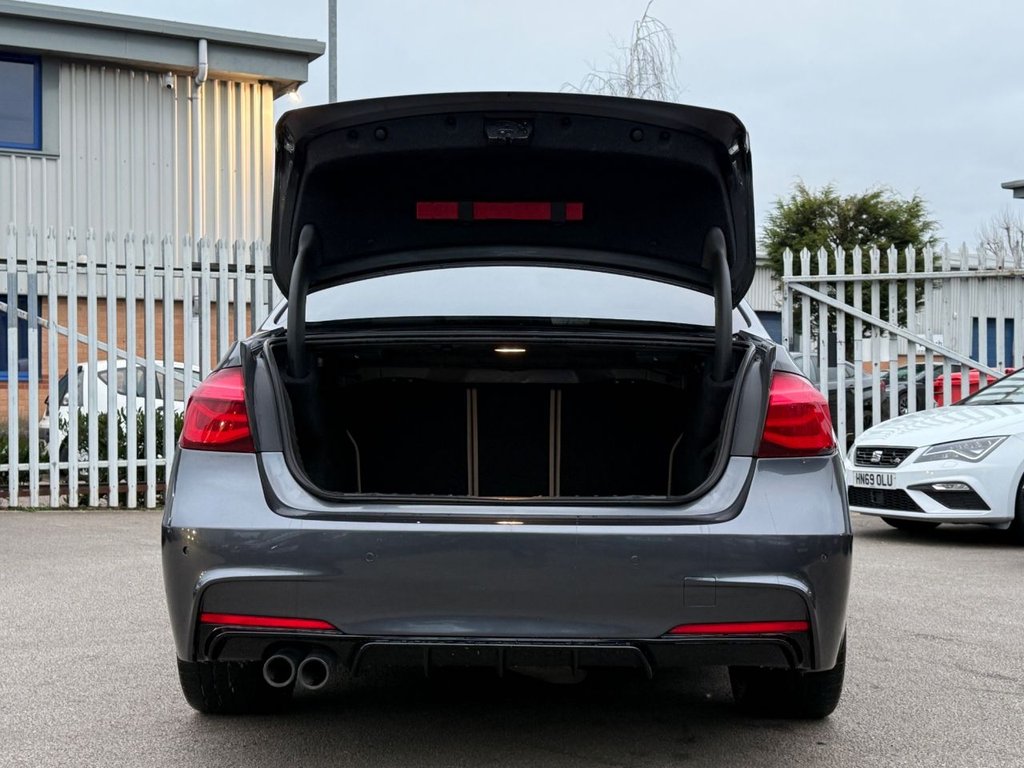 Used BMW 3 Series 2018 for sale - 77065371: Photo 16