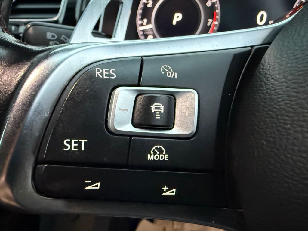 Used Volkswagen Golf 2018 for sale - 76453980: Photo 49