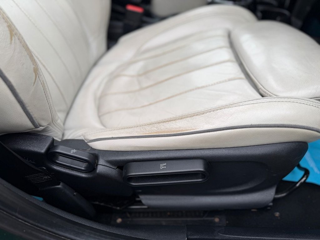 Used MINI Hatch 2014 for sale - 77898939: Photo 40