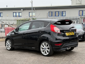 Used Ford Fiesta 2016 for sale - 77038490: Photo