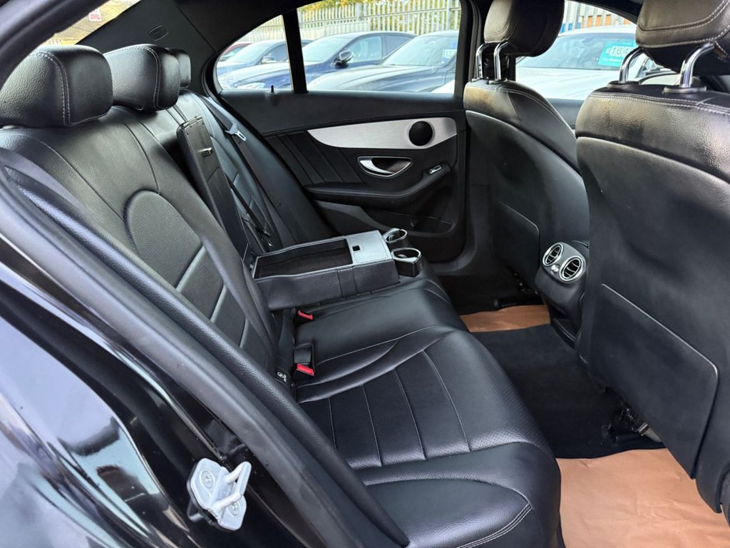 Used Mercedes-Benz C Class 2015 for sale - 76224015: Photo 9
