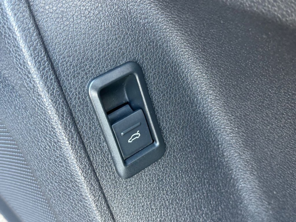 Used Audi Q3 2019 for sale - 77014535: Photo 38