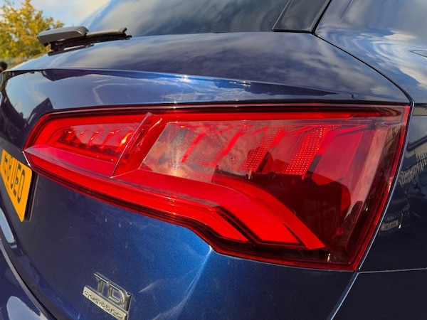 Used Audi Q5 2018 for sale - 76098227: Photo 32