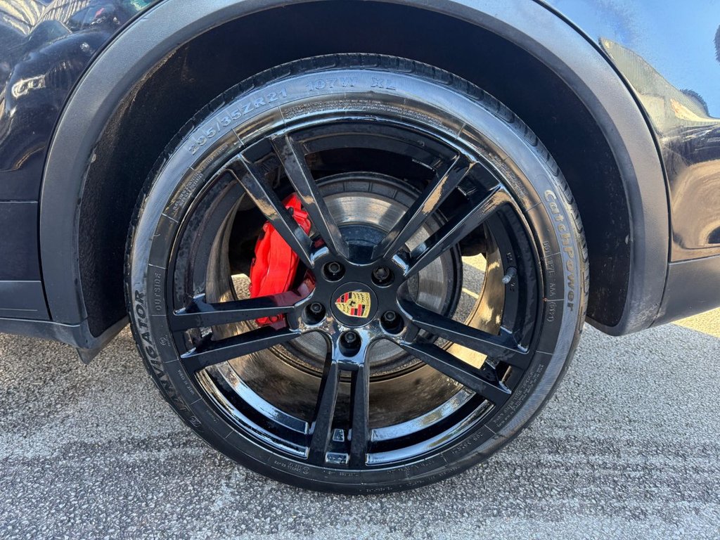 Used Porsche Cayenne 2013 for sale - 77557901: Photo 32