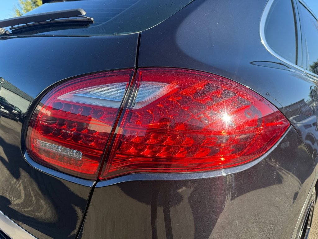 Used Porsche Cayenne 2013 for sale - 77557901: Photo 35
