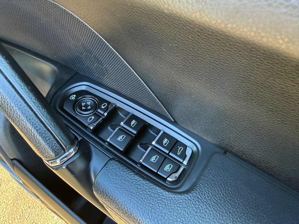 Used Porsche Cayenne 2013 for sale - 77557901: Photo 40