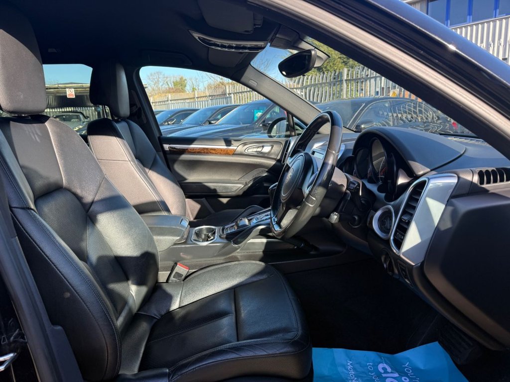Used Porsche Cayenne 2013 for sale - 77557901: Photo 43