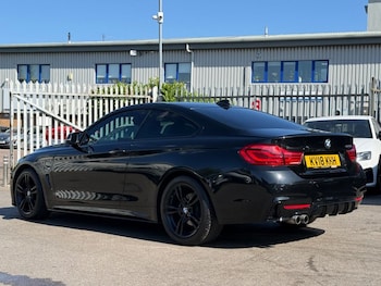 Used BMW 4 Series 2018 for sale - 79338882: Photo
