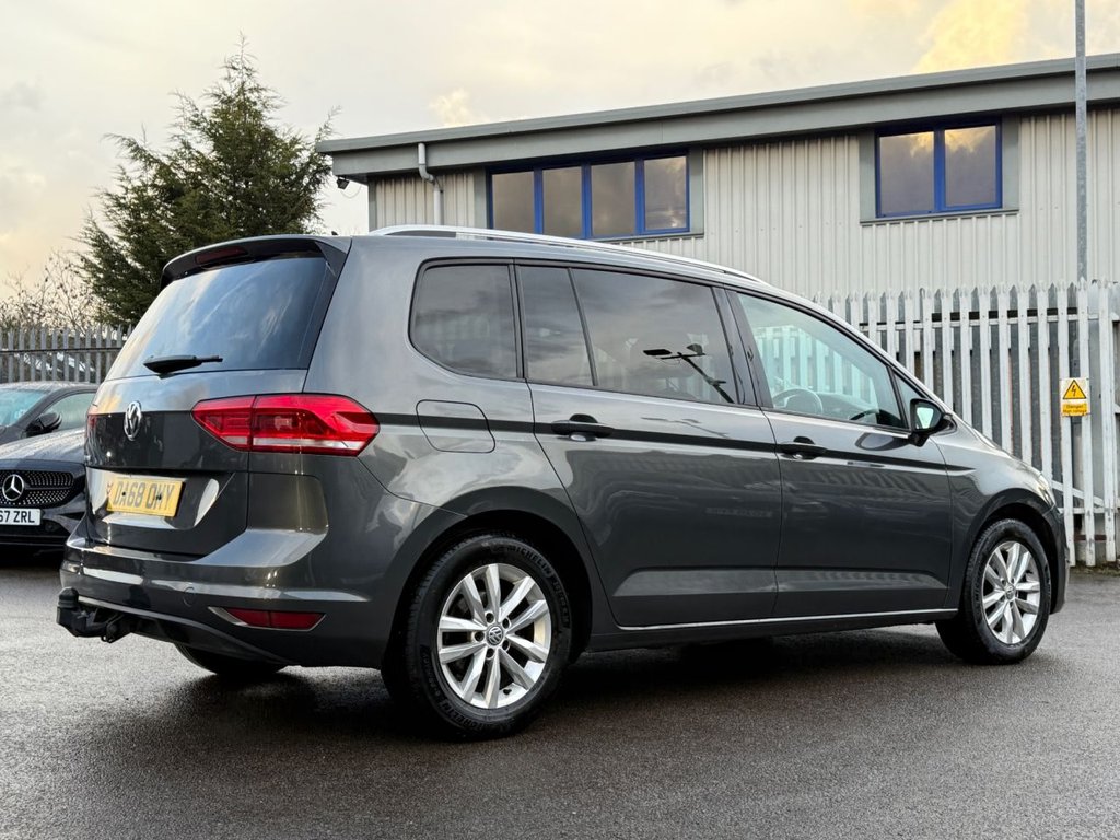 Used Volkswagen Touran 2018 for sale - 77341930: Photo 15