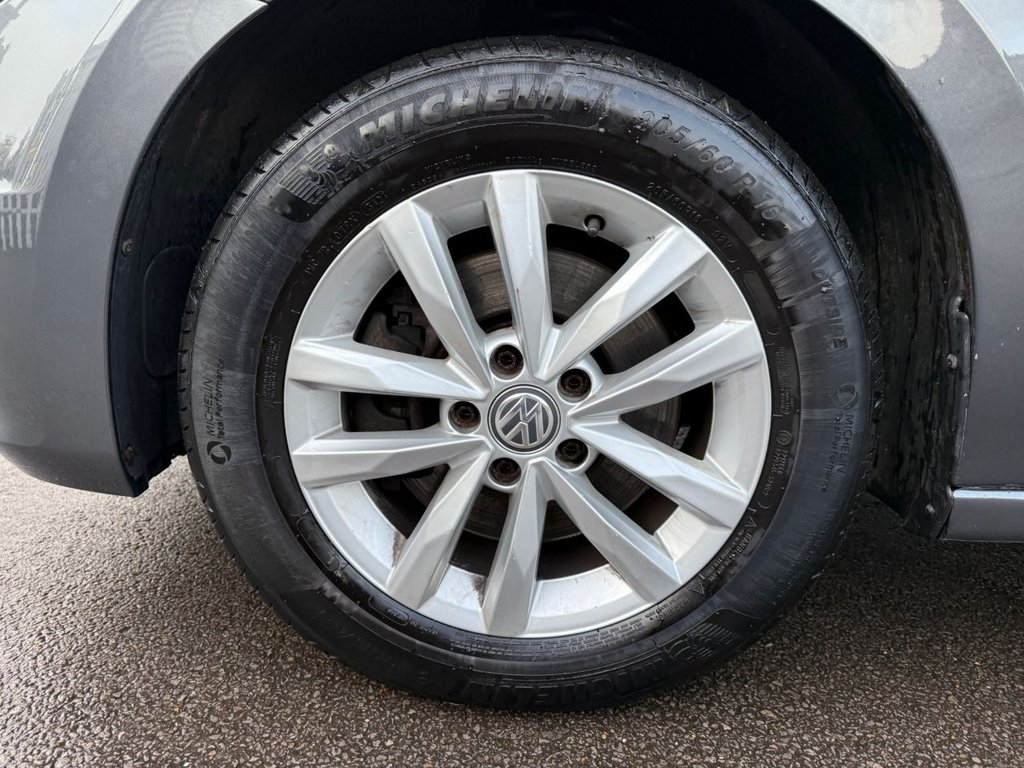 Used Volkswagen Touran 2018 for sale - 77341930: Photo 27