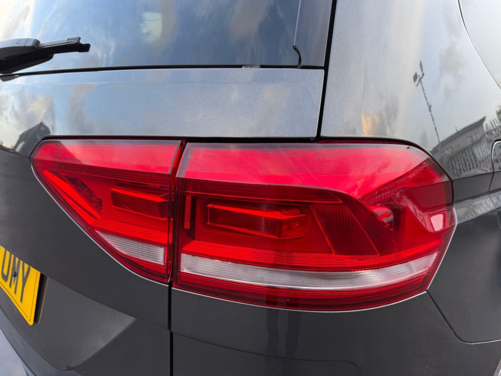 Used Volkswagen Touran 2018 for sale - 77341930: Photo 31