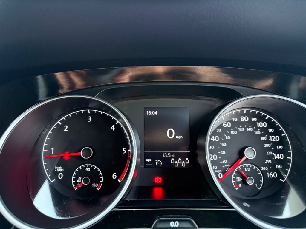 Used Volkswagen Touran 2018 for sale - 77341930: Photo 42