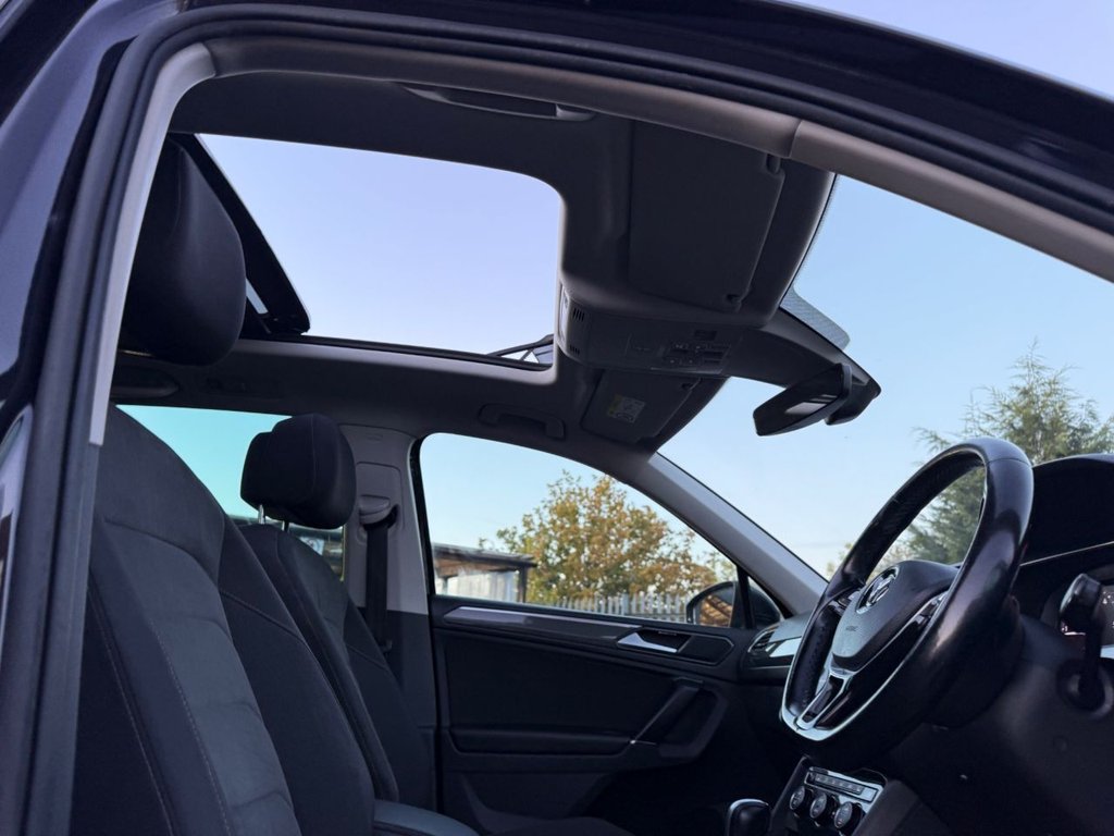 Used Volkswagen Tiguan 2018 for sale - 76190830: Photo 31