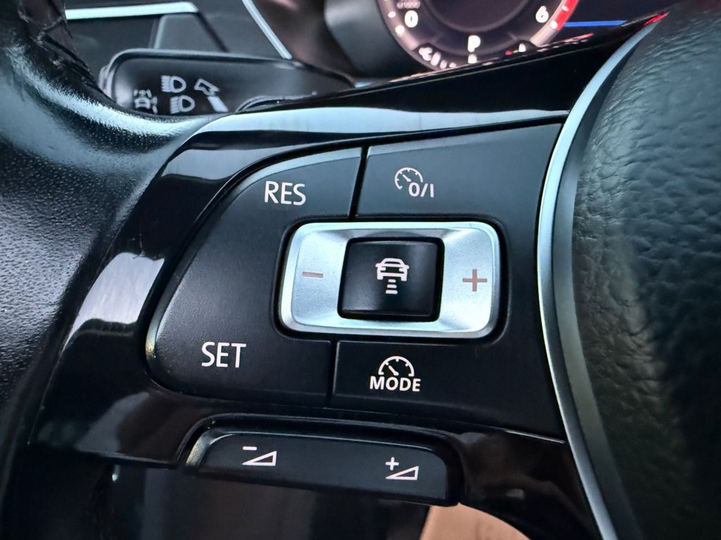 Used Volkswagen Tiguan 2018 for sale - 76190830: Photo 42