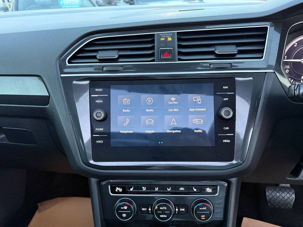 Used Volkswagen Tiguan 2018 for sale - 76190830: Photo 45