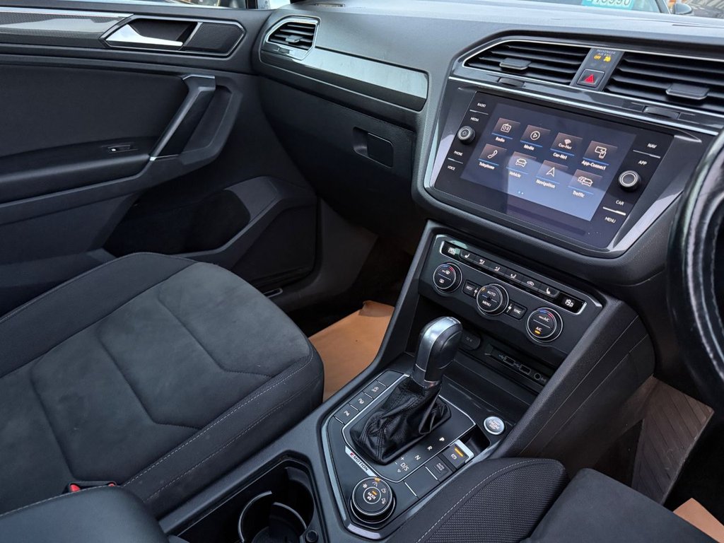 Used Volkswagen Tiguan 2018 for sale - 76190830: Photo 9