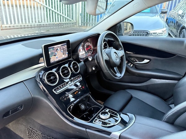 Used Mercedes-Benz C-Class 2018 for sale - 76190867: Photo 10