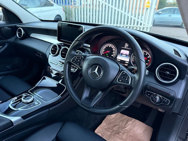Used Mercedes-Benz C-Class 2018 for sale - 76190867: Photo 36