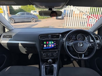 Used Volkswagen Golf 2018 for sale - 79027072: Photo