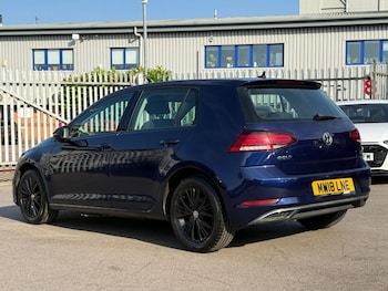 Used Volkswagen Golf 2018 for sale - 79027072: Photo