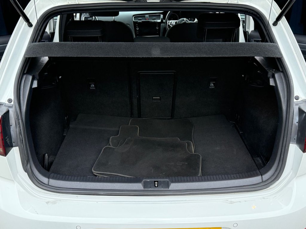 Used Volkswagen Golf 2019 for sale - 76356150: Photo 21