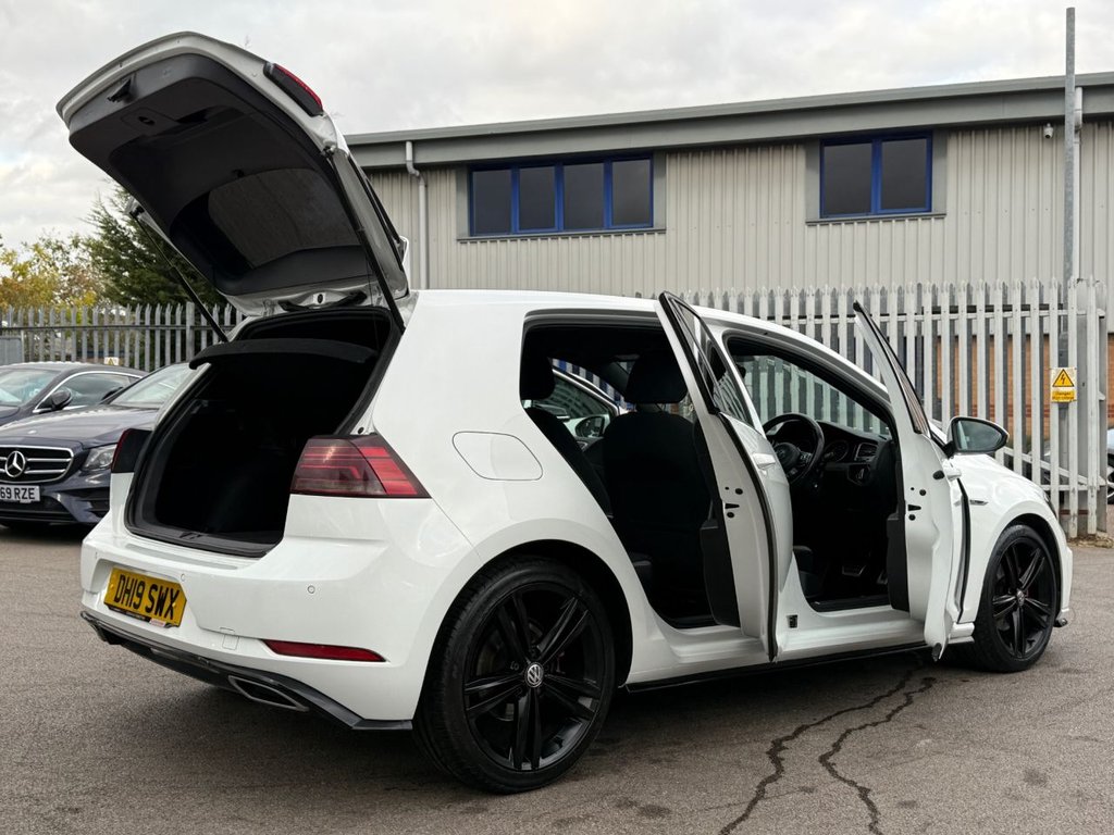 Used Volkswagen Golf 2019 for sale - 76356150: Photo 23