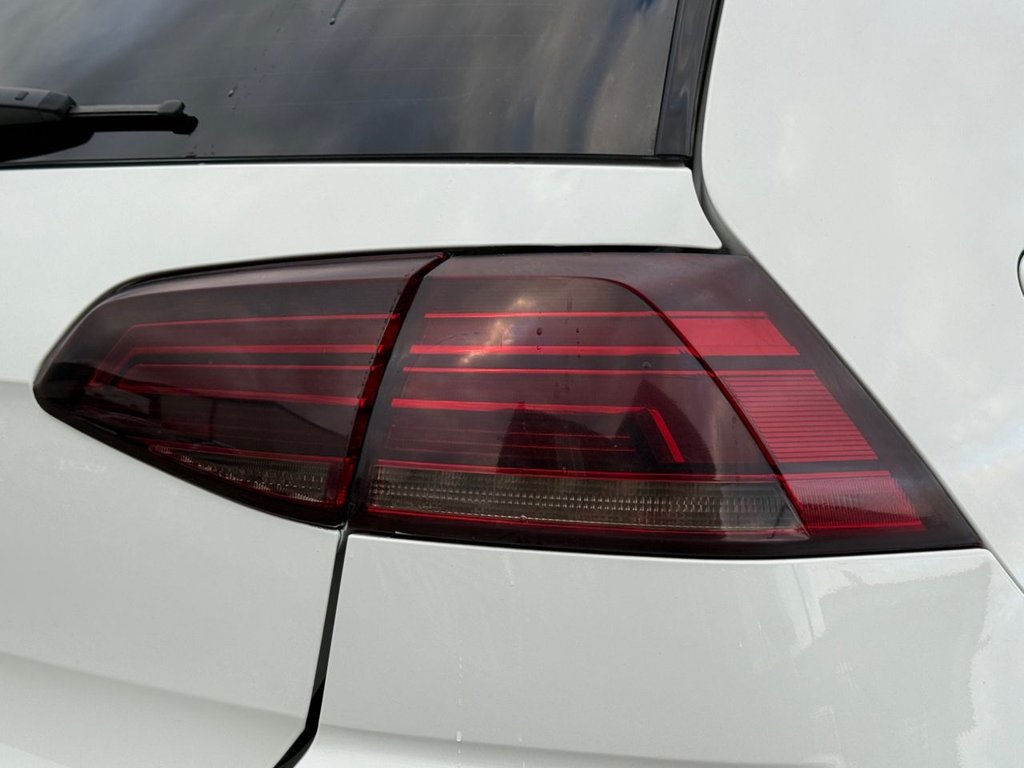 Used Volkswagen Golf 2019 for sale - 76356150: Photo 30