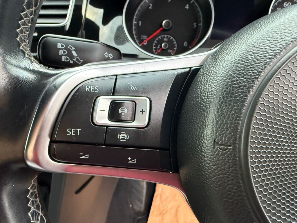 Used Volkswagen Golf 2019 for sale - 76356150: Photo 39